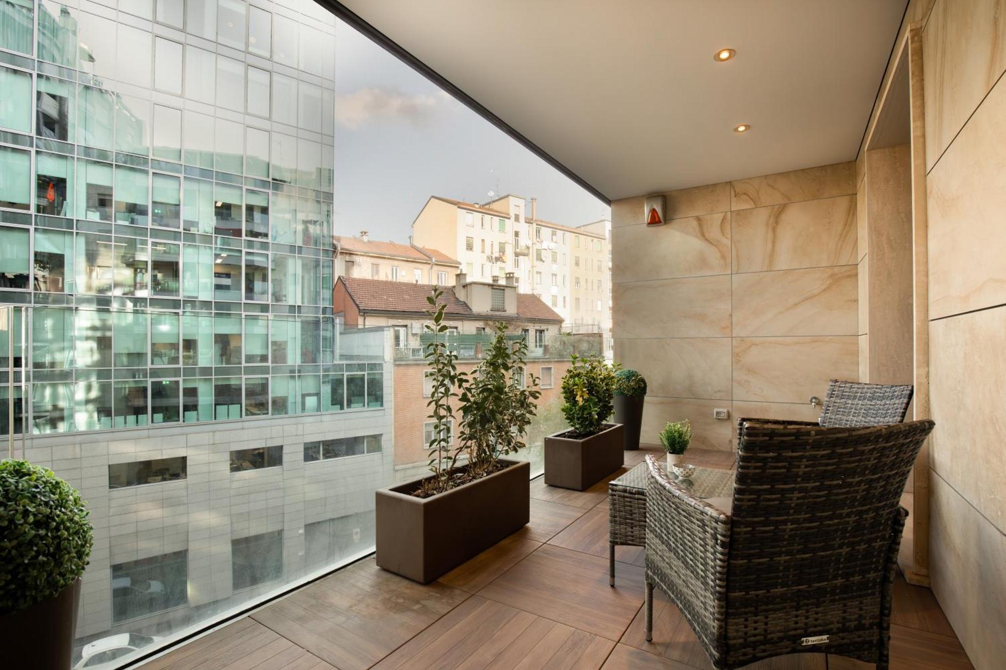 Comfort Suite Milano Centrale With Fast Wifi And Free Netflix Milão Exterior foto
