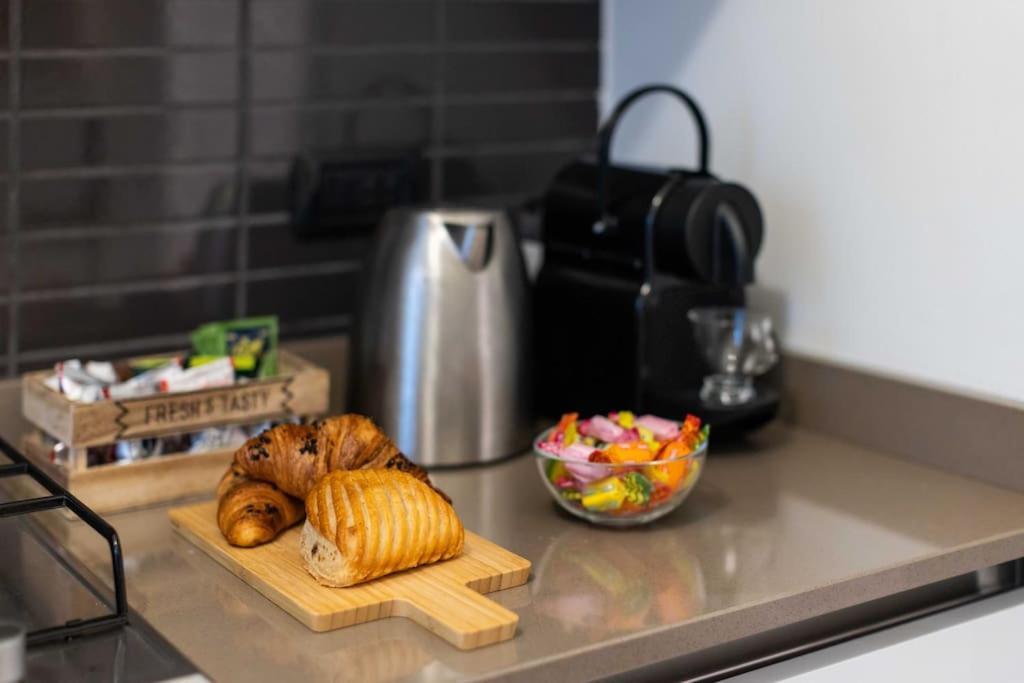 Comfort Suite Milano Centrale With Fast Wifi And Free Netflix Milão Exterior foto